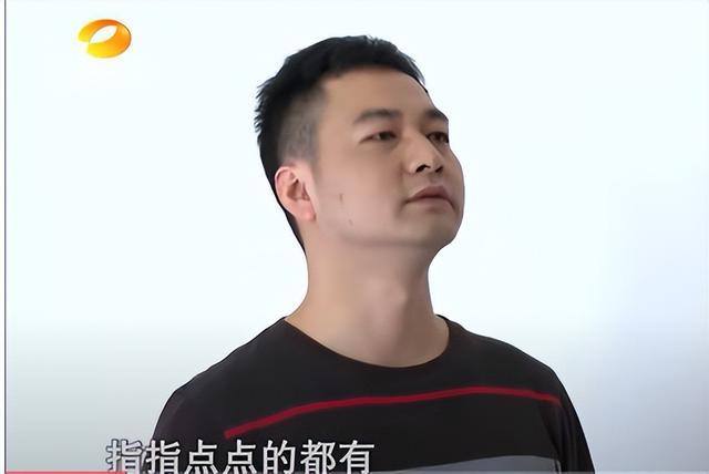 出轨妻子怀孕八月坚决要求离婚，丈夫竟净身出户 谎言背后的真相